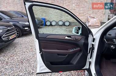 Внедорожник / Кроссовер Mercedes-Benz M-Class 2014 в 