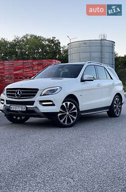 Внедорожник / Кроссовер Mercedes-Benz M-Class 2012 в Мукачево