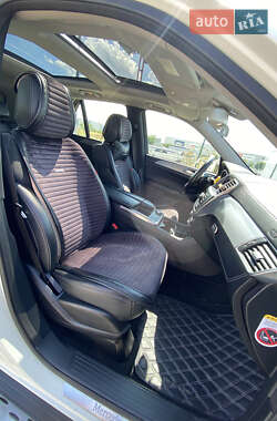 Внедорожник / Кроссовер Mercedes-Benz M-Class 2012 в 