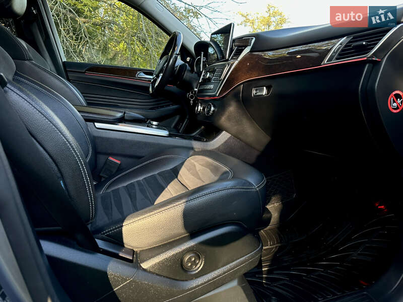 Позашляховик / Кросовер Mercedes-Benz M-Class 2012 в Ковелі