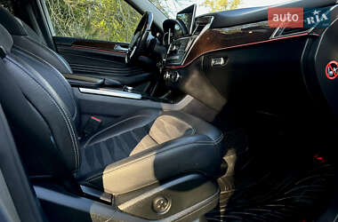 Позашляховик / Кросовер Mercedes-Benz M-Class 2012 в 