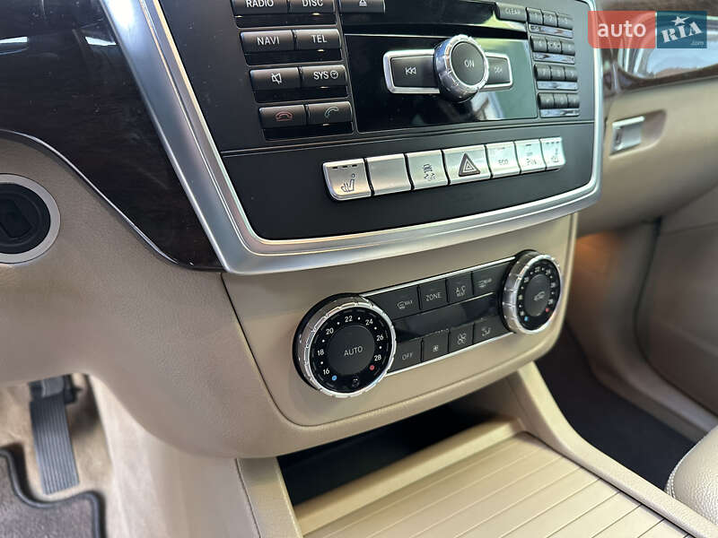 Позашляховик / Кросовер Mercedes-Benz M-Class 2012 в Кам'янець-Подільському фото 34 Позашляховик / Кросовер Mercedes-Benz M-Class 2012 в Кам'янець-Подільському