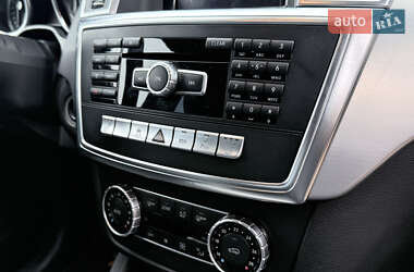 Внедорожник / Кроссовер Mercedes-Benz M-Class 2013 в 