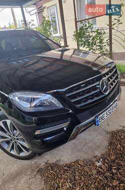 Внедорожник / Кроссовер Mercedes-Benz M-Class 2014 в Николаеве