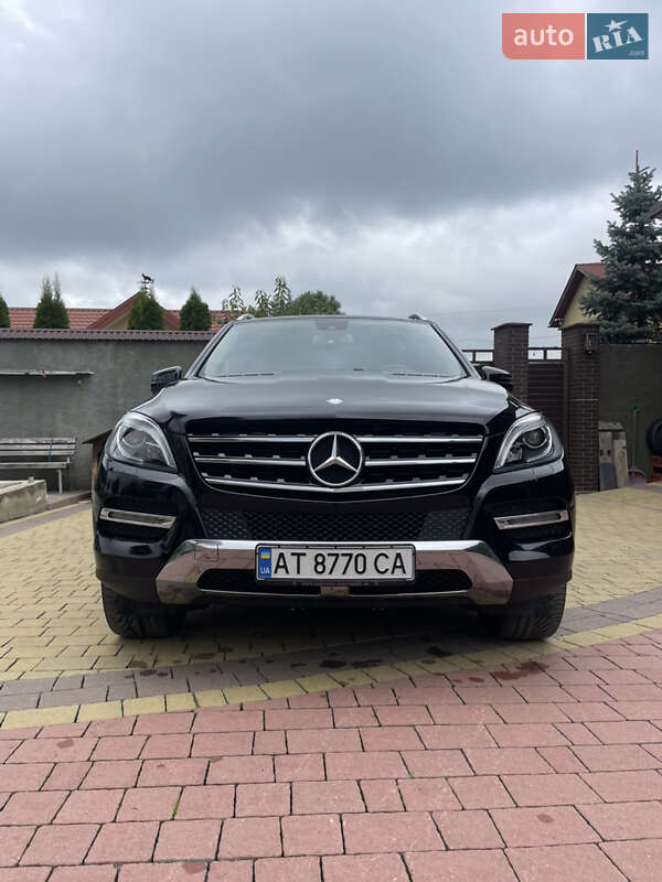 Внедорожник / Кроссовер Mercedes-Benz M-Class 2013 в Долине