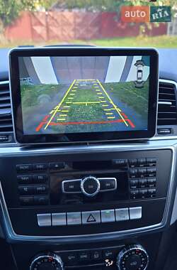 Внедорожник / Кроссовер Mercedes-Benz M-Class 2012 в 