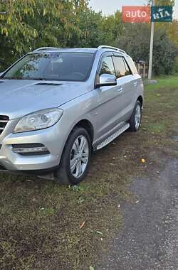 Внедорожник / Кроссовер Mercedes-Benz M-Class 2012 в Смеле
