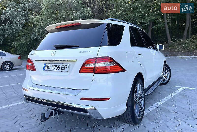 Внедорожник / Кроссовер Mercedes-Benz M-Class 2013 в Виннице