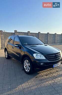Внедорожник / Кроссовер Mercedes-Benz M-Class 2008 в 