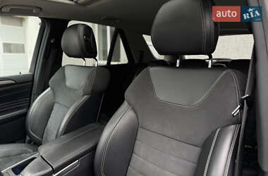 Внедорожник / Кроссовер Mercedes-Benz M-Class 2013 в 