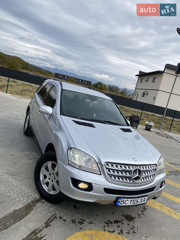 Позашляховик / Кросовер Mercedes-Benz M-Class 2007 в Тячеві