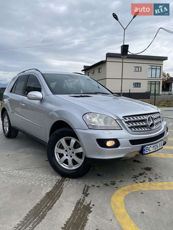 Позашляховик / Кросовер Mercedes-Benz M-Class 2007 в Тячеві