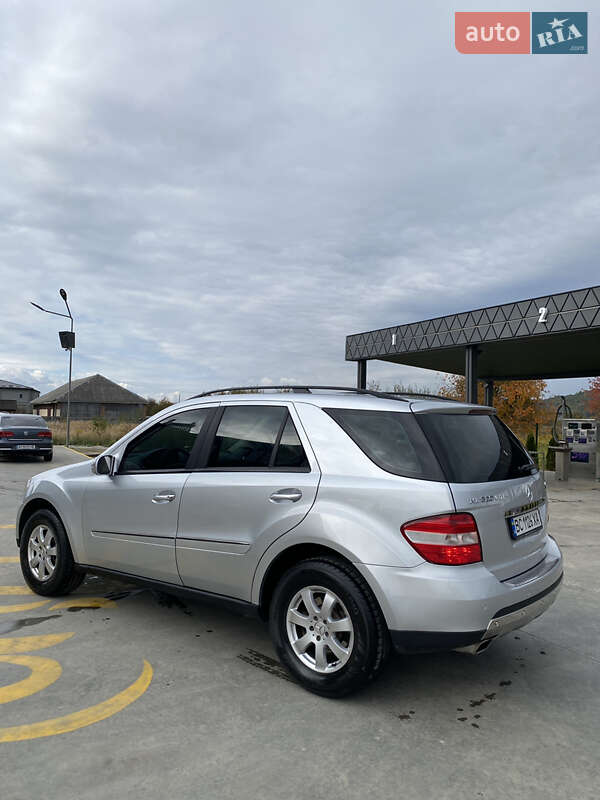 Позашляховик / Кросовер Mercedes-Benz M-Class 2007 в Тячеві