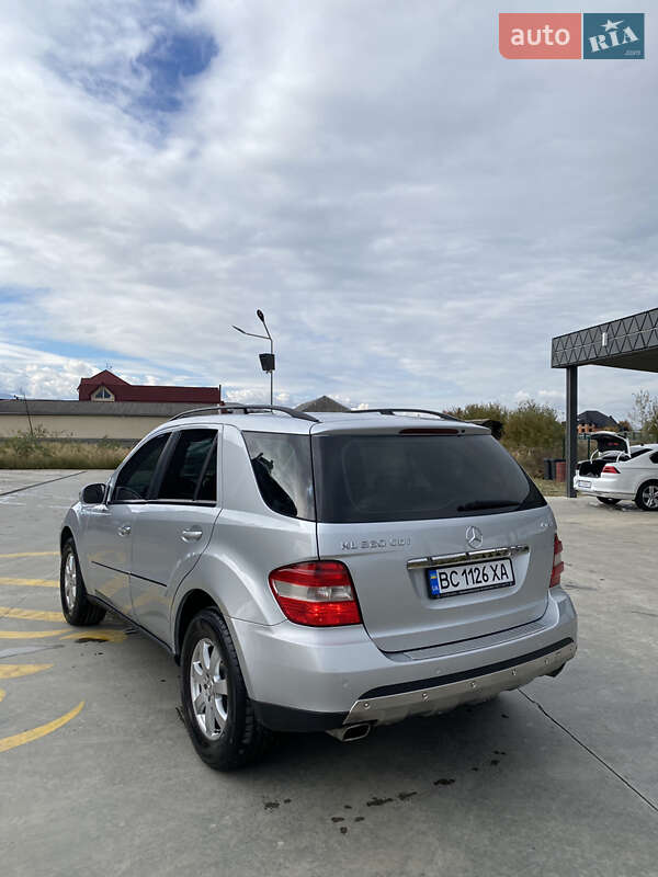 Позашляховик / Кросовер Mercedes-Benz M-Class 2007 в Тячеві