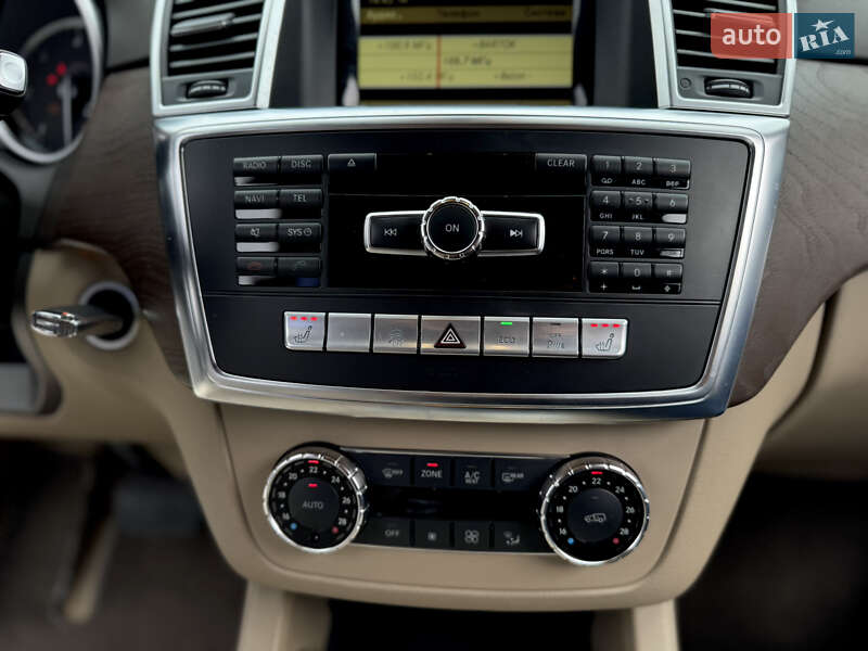 Позашляховик / Кросовер Mercedes-Benz M-Class 2012 в Ужгороді
