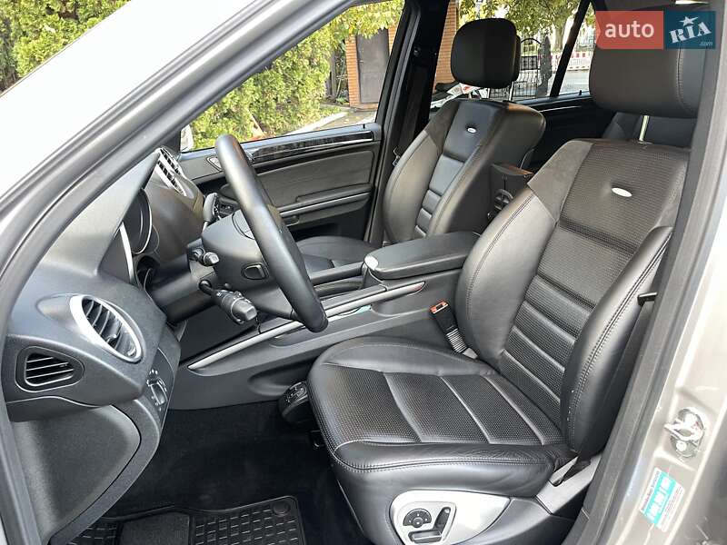 Позашляховик / Кросовер Mercedes-Benz M-Class 2007 в Києві