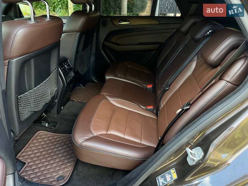 Внедорожник / Кроссовер Mercedes-Benz M-Class 2012 в Одессе