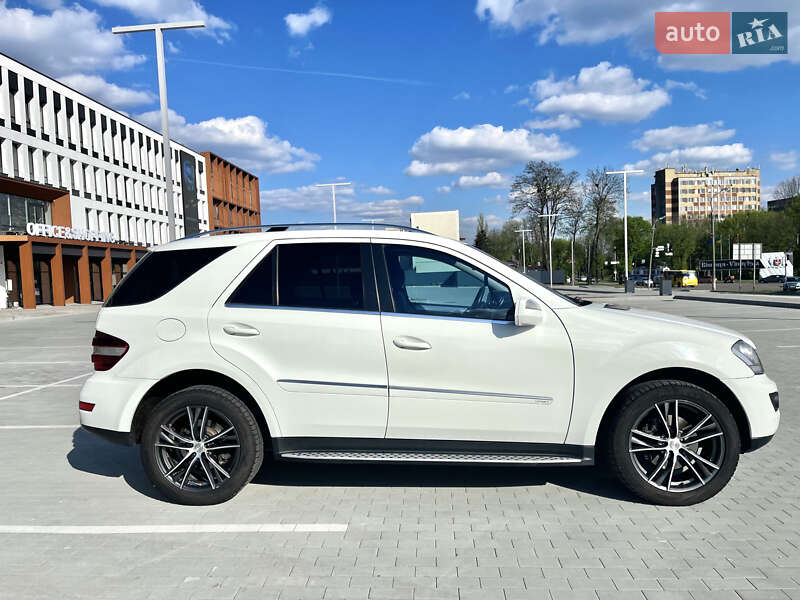 Внедорожник / Кроссовер Mercedes-Benz M-Class 2009 в Виннице фото Внедорожник / Кроссовер Mercedes-Benz M-Class 2009 в Виннице