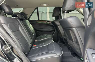 Внедорожник / Кроссовер Mercedes-Benz M-Class 2011 в 