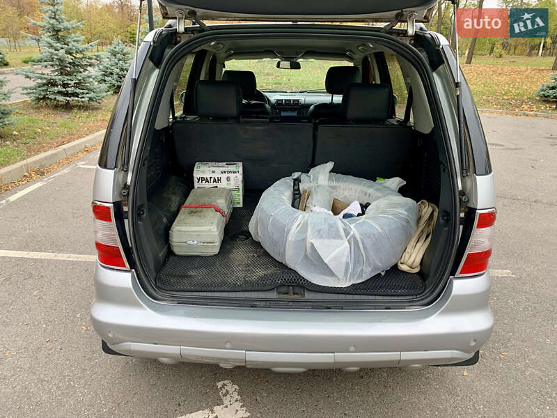 Позашляховик / Кросовер Mercedes-Benz M-Class 2003 в Краматорську фото 24 Позашляховик / Кросовер Mercedes-Benz M-Class 2003 в Краматорську