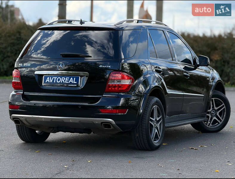 Внедорожник / Кроссовер Mercedes-Benz M-Class 2010 в Кривом Роге