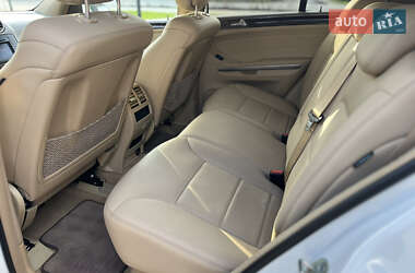 Позашляховик / Кросовер Mercedes-Benz M-Class 2011 в 