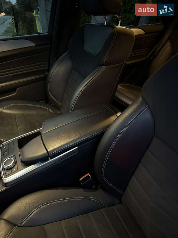Внедорожник / Кроссовер Mercedes-Benz M-Class 2011 в Львове