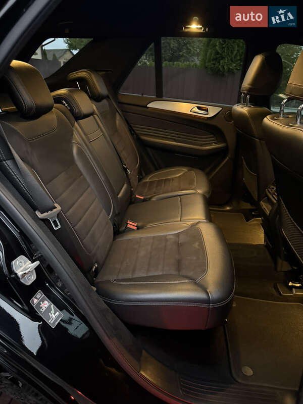Внедорожник / Кроссовер Mercedes-Benz M-Class 2011 в Львове
