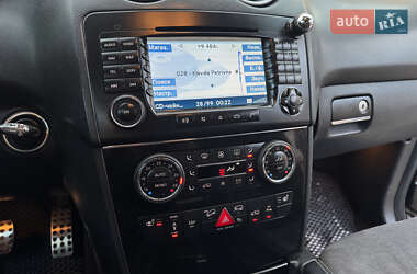 Внедорожник / Кроссовер Mercedes-Benz M-Class 2006 в 