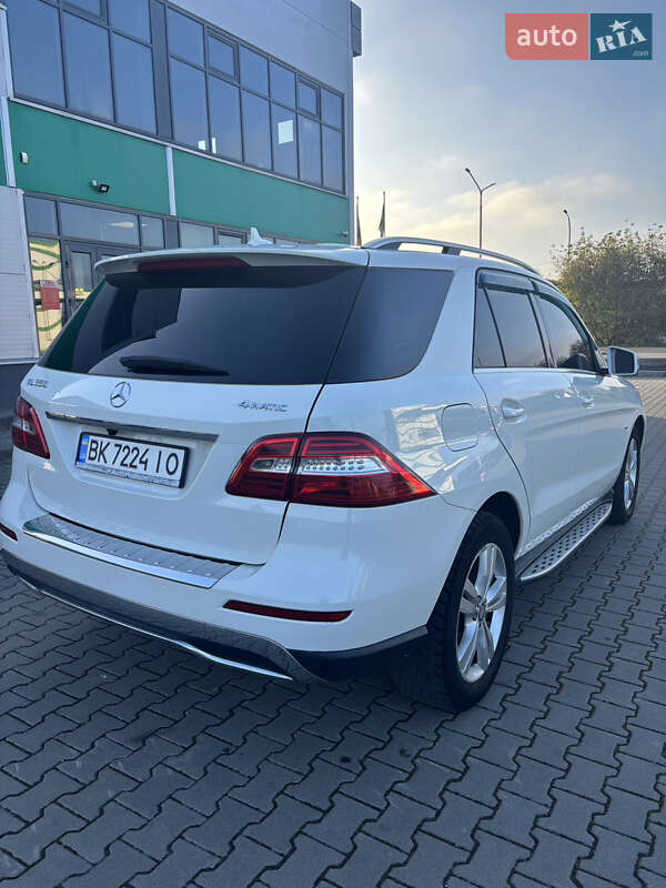Позашляховик / Кросовер Mercedes-Benz M-Class 2012 в Нововолинську фото 14 Позашляховик / Кросовер Mercedes-Benz M-Class 2012 в Нововолинську