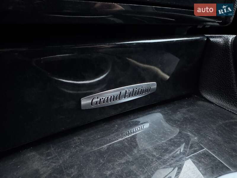 Позашляховик / Кросовер Mercedes-Benz M-Class 2010 в Києві