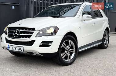 Внедорожник / Кроссовер Mercedes-Benz M-Class 2010 в 