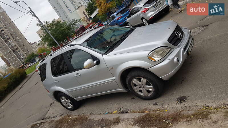 Позашляховик / Кросовер Mercedes-Benz M-Class 2001 в Києві фото 3 Позашляховик / Кросовер Mercedes-Benz M-Class 2001 в Києві