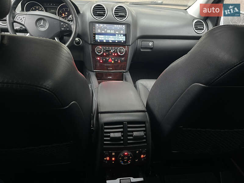 Позашляховик / Кросовер Mercedes-Benz M-Class 2007 в Луцьку