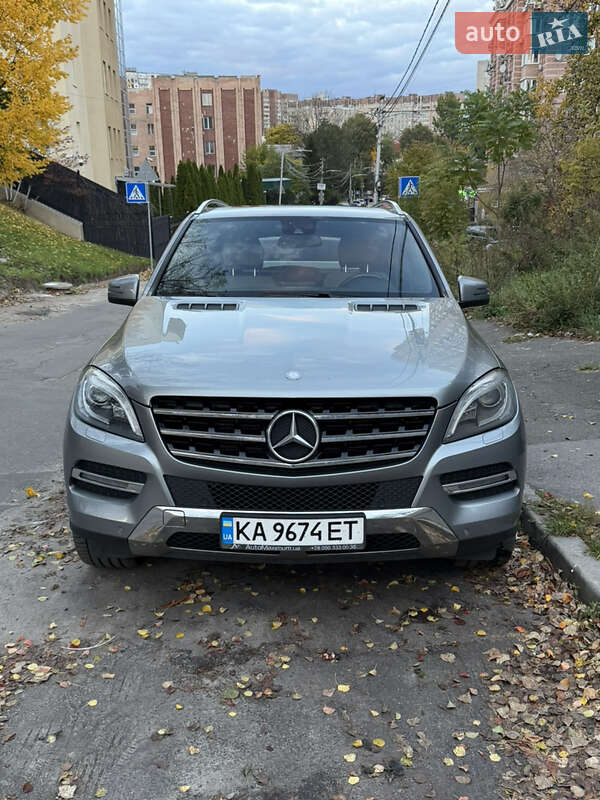 Mercedes-Benz M-Class 2013