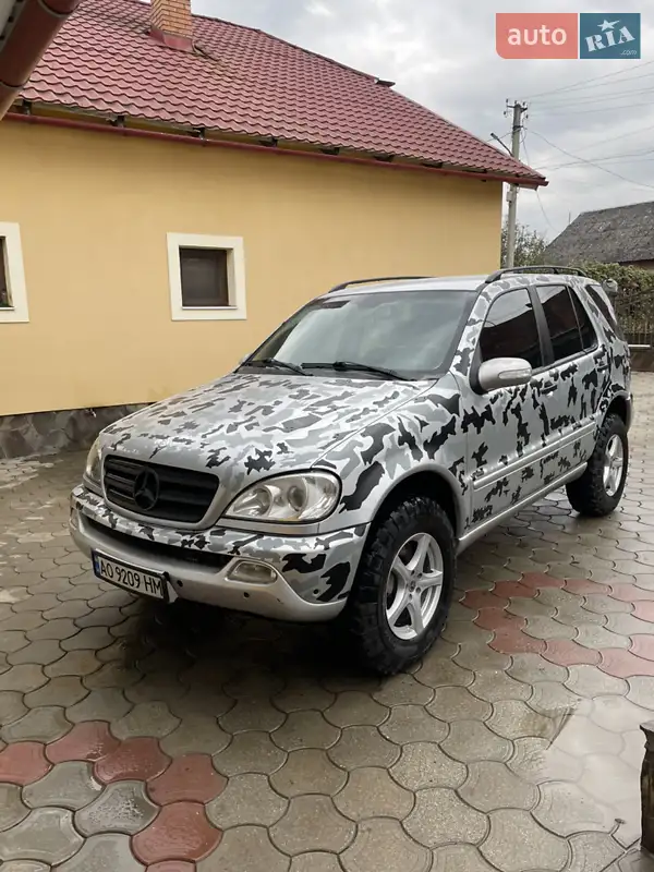 Mercedes-Benz M-Class