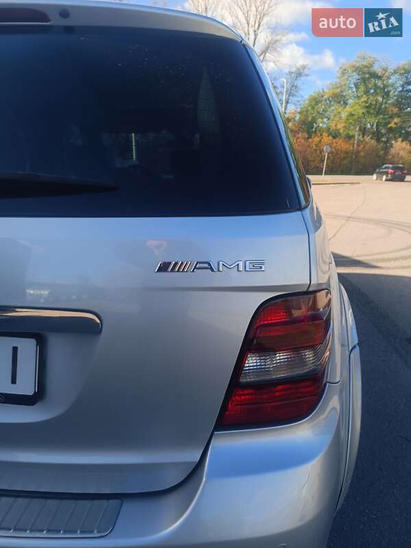 Внедорожник / Кроссовер Mercedes-Benz M-Class 2006 в Ивано-Франковске фото 3 Внедорожник / Кроссовер Mercedes-Benz M-Class 2006 в Ивано-Франковске