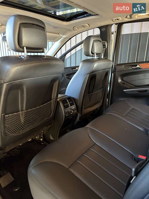 Внедорожник / Кроссовер Mercedes-Benz M-Class 2008 в Ахтырке фото 10 Внедорожник / Кроссовер Mercedes-Benz M-Class 2008 в Ахтырке
