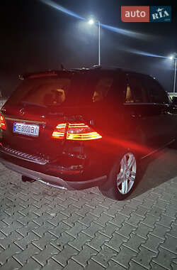 Внедорожник / Кроссовер Mercedes-Benz M-Class 2013 в 