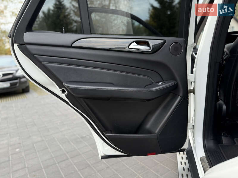 Внедорожник / Кроссовер Mercedes-Benz M-Class 2014 в Львове фото 30 Внедорожник / Кроссовер Mercedes-Benz M-Class 2014 в Львове