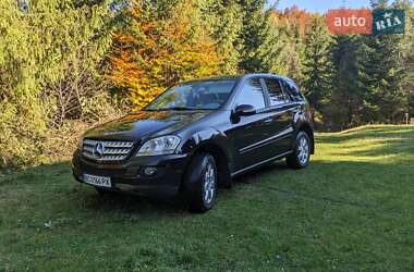 Внедорожник / Кроссовер Mercedes-Benz M-Class 2006 в Воловце