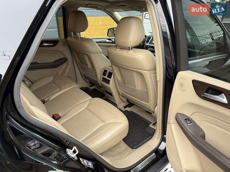 Позашляховик / Кросовер Mercedes-Benz M-Class 2014 в Білій Церкві фото 45 Позашляховик / Кросовер Mercedes-Benz M-Class 2014 в Білій Церкві