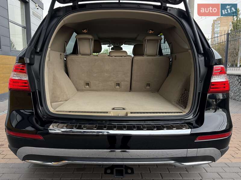 Позашляховик / Кросовер Mercedes-Benz M-Class 2014 в Білій Церкві фото 55 Позашляховик / Кросовер Mercedes-Benz M-Class 2014 в Білій Церкві