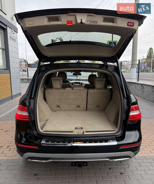 Позашляховик / Кросовер Mercedes-Benz M-Class 2014 в Білій Церкві фото 56 Позашляховик / Кросовер Mercedes-Benz M-Class 2014 в Білій Церкві