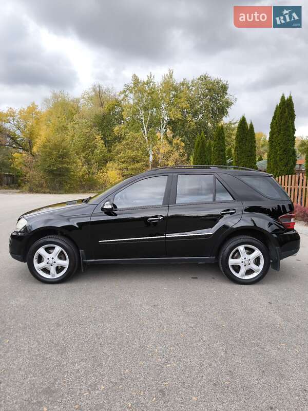 Позашляховик / Кросовер Mercedes-Benz M-Class 2007 в Дніпрі фото 8 Позашляховик / Кросовер Mercedes-Benz M-Class 2007 в Дніпрі