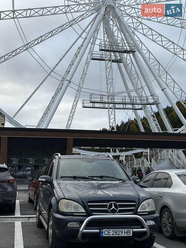 Mercedes-Benz M-Class 2001