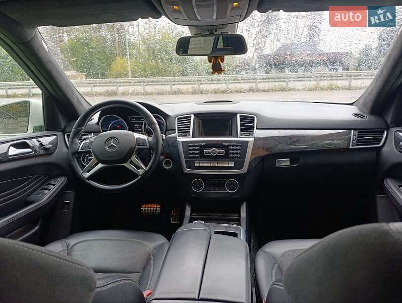 Внедорожник / Кроссовер Mercedes-Benz M-Class 2012 в Коростышеве