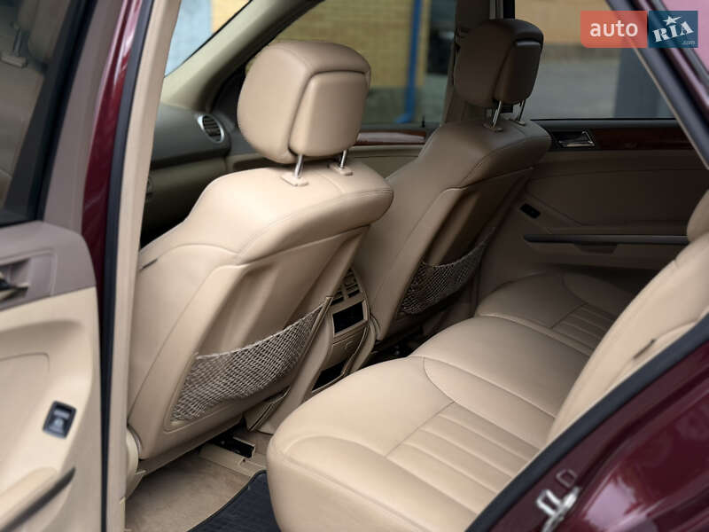Внедорожник / Кроссовер Mercedes-Benz M-Class 2007 в Новомосковске фото 6 Внедорожник / Кроссовер Mercedes-Benz M-Class 2007 в Новомосковске