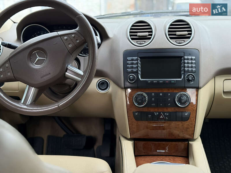Внедорожник / Кроссовер Mercedes-Benz M-Class 2007 в Новомосковске фото 9 Внедорожник / Кроссовер Mercedes-Benz M-Class 2007 в Новомосковске