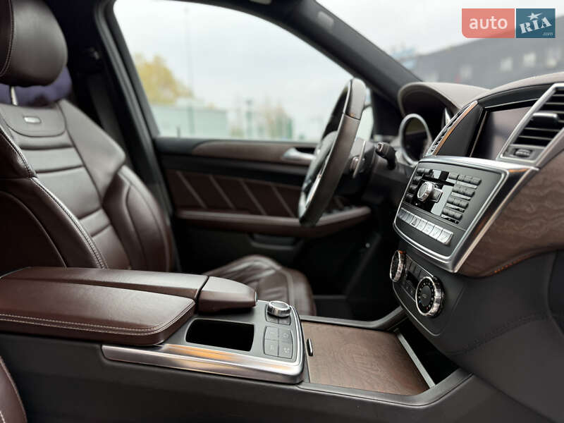 Внедорожник / Кроссовер Mercedes-Benz M-Class 2012 в Киеве